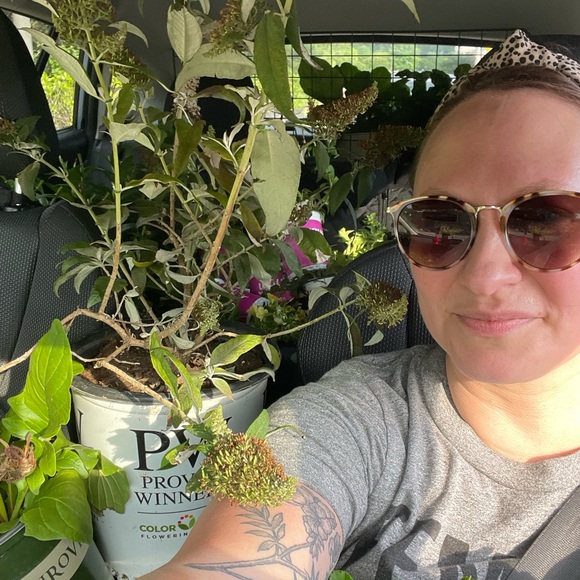 Meet your Posher, Jess - Picture 16 of 16